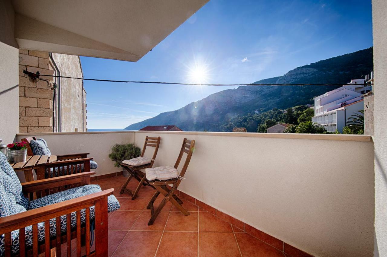 Apartments Marinkovic Komiža Esterno foto
